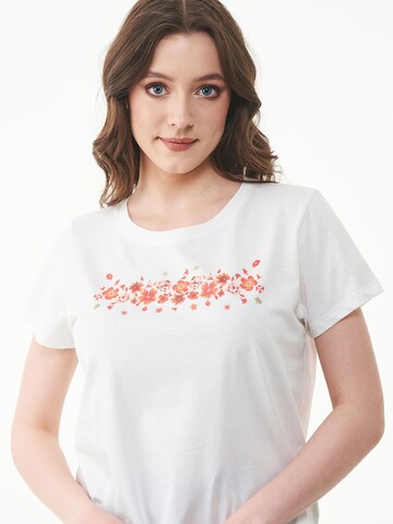 Organication T-Shirt in Weiß