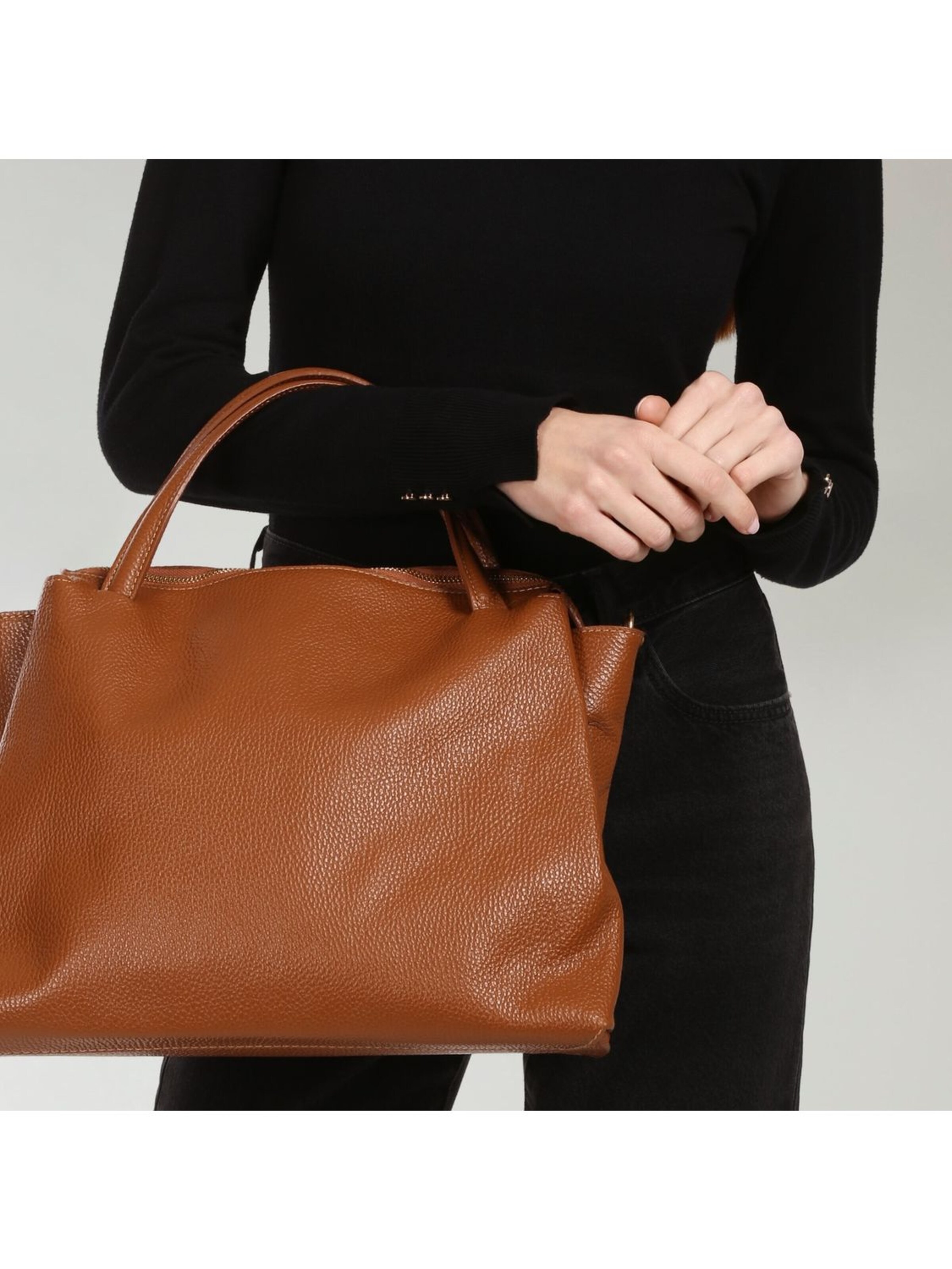 Florence Handbag in Brown