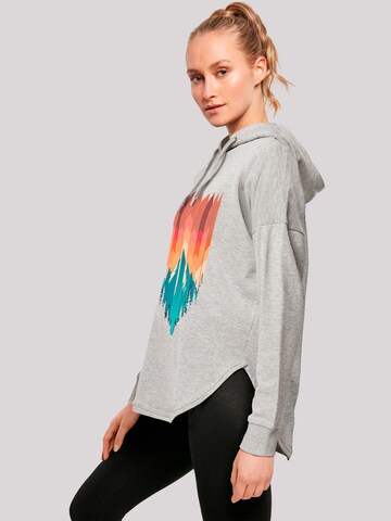 F4NT4STIC Sweatshirt 'Berg Sonnenuntergang Geometrisch' in Grijs