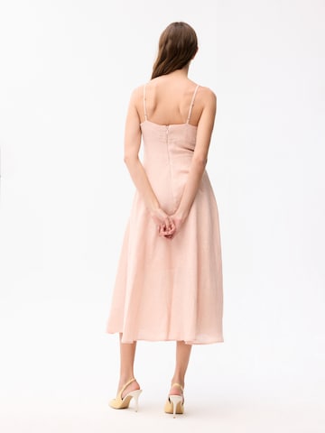 Robe adl en rose