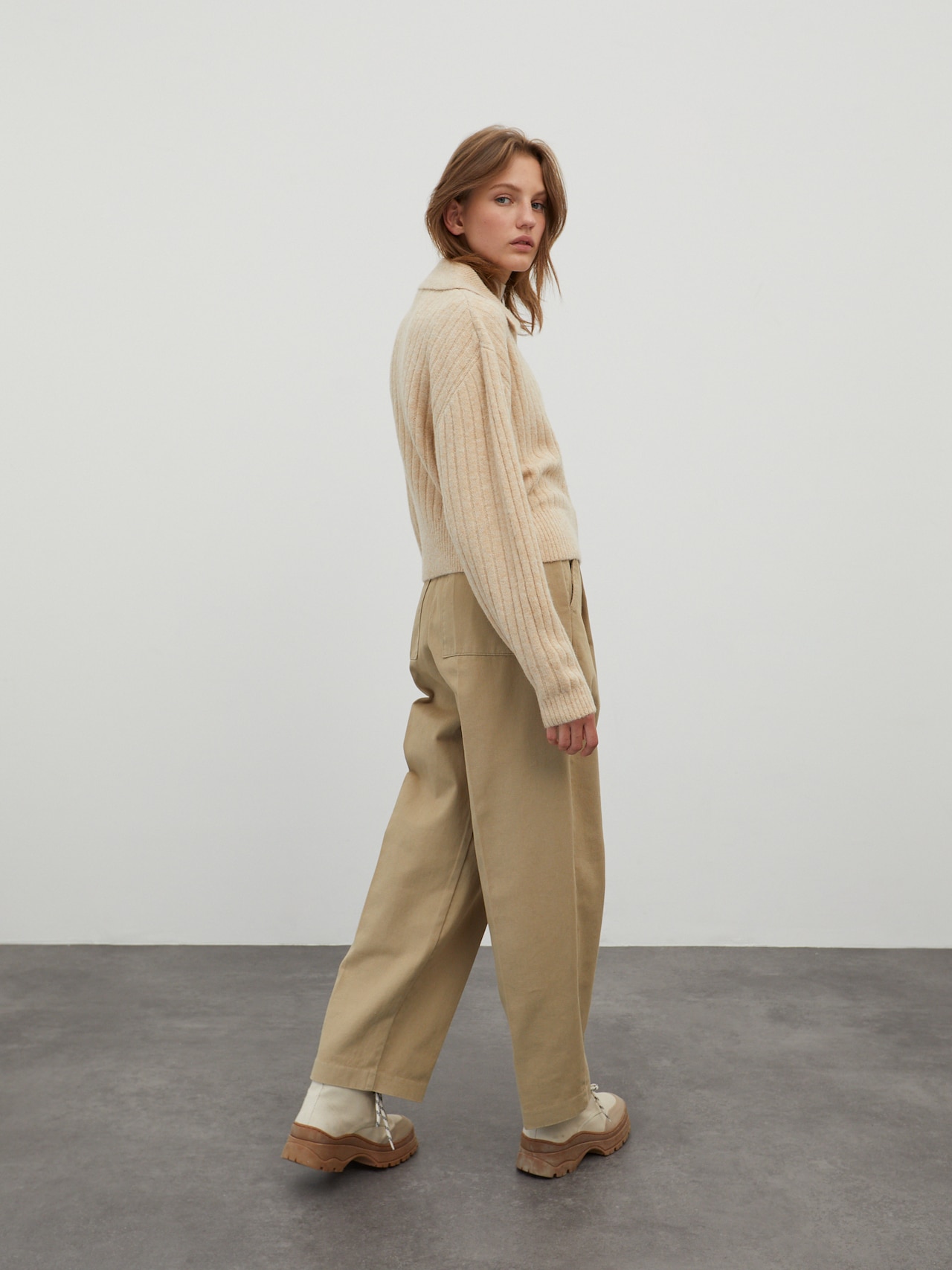 EDITED Producten Trui 'Marian' Beige