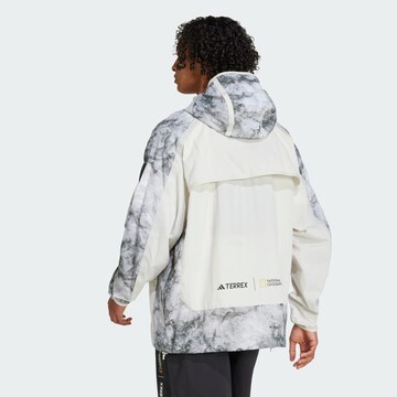 Veste outdoor 'National Geographic' ADIDAS TERREX en gris
