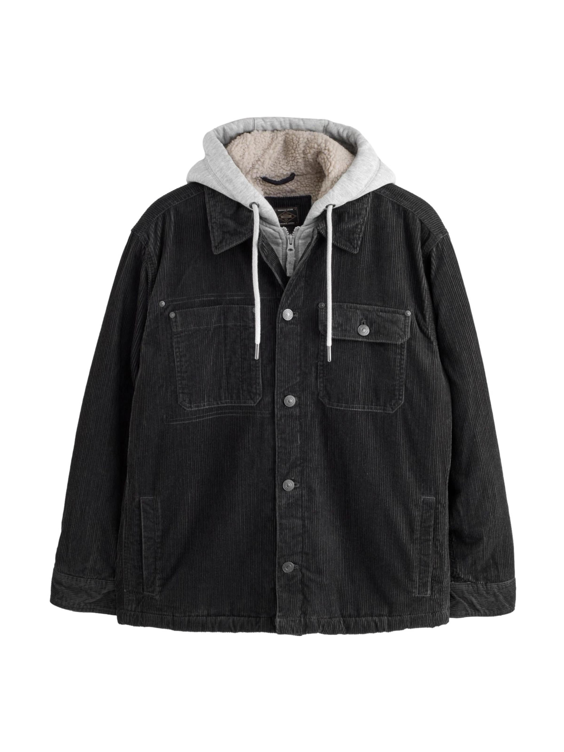 Next Jacke in Schwarz: Vorderseite