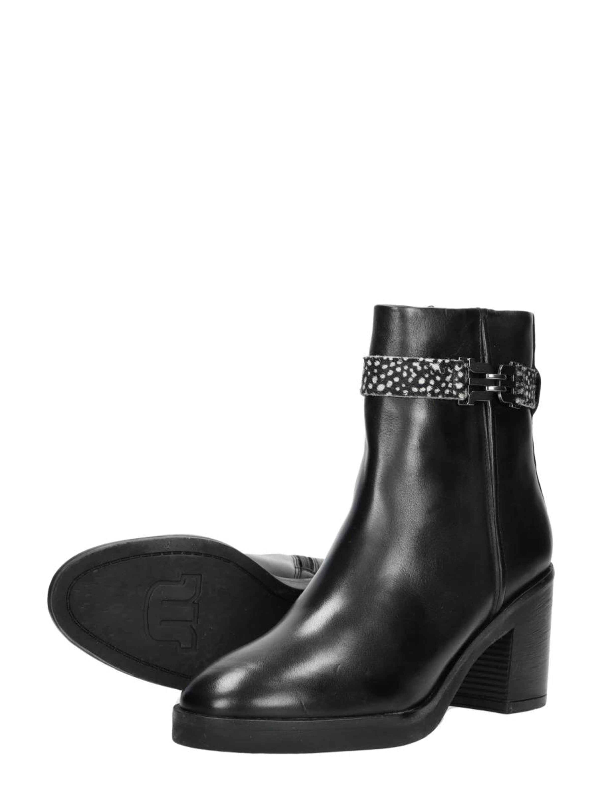 MARUTI Boots 'Vivien' in Black