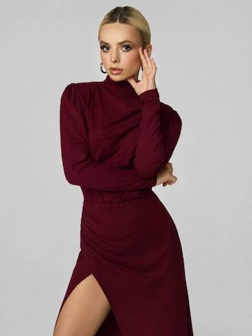 Madnezz House - Vestido em vermelho