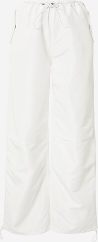 NEON & NYLON Loose fit Pants 'SERENITY' in White: front