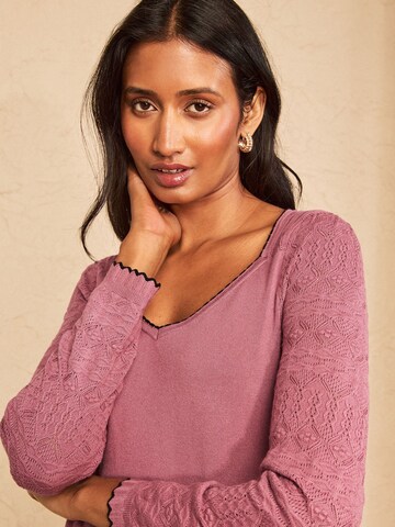 love & roses Sweater in Pink