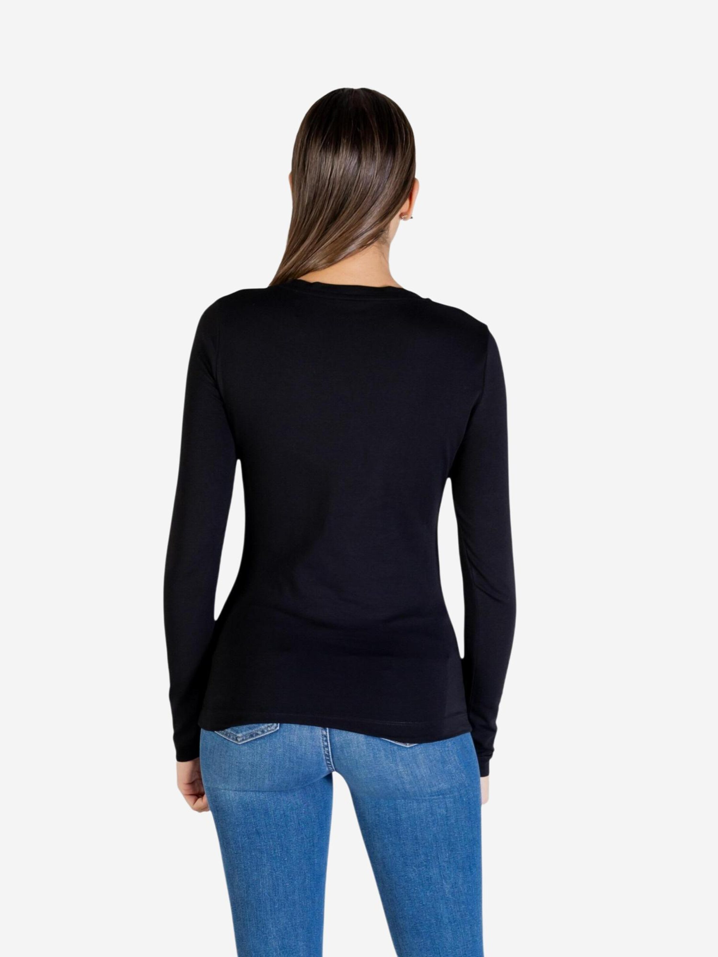Maglietta 'LEO TRIANGLE' di GUESS in nero