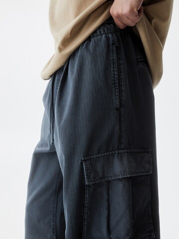 Loosefit Pantaloni cargo di Pull&Bear in blu