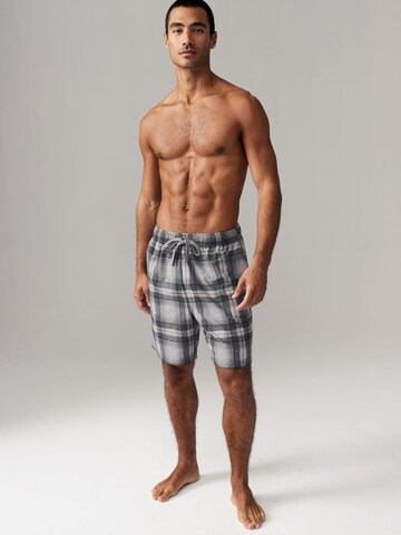Next Pyjamashorts in Blau