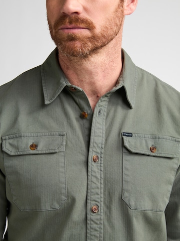 Coupe regular Chemise Petrol Industries en vert
