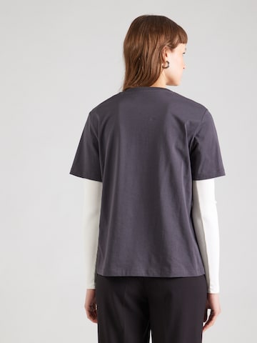 Tricou 'LUALAA' de la ARMEDANGELS pe gri