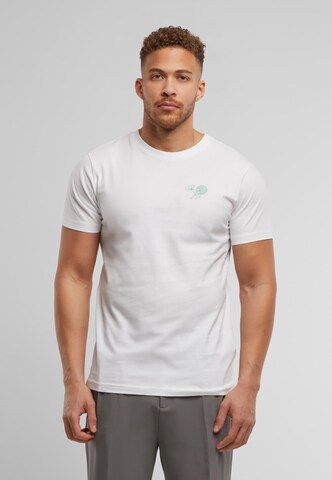 T-Shirt 'Chasing Aces Smiling Faces' Mister Tee en blanc
