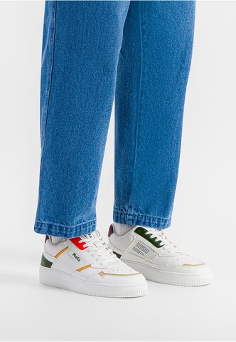 MoEa Platform trainers 'Gen1 - All In' in White