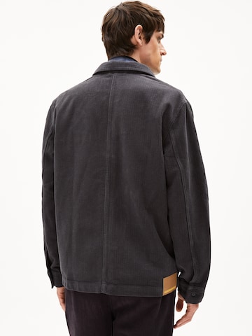 Veste mi-saison ARMEDANGELS en gris