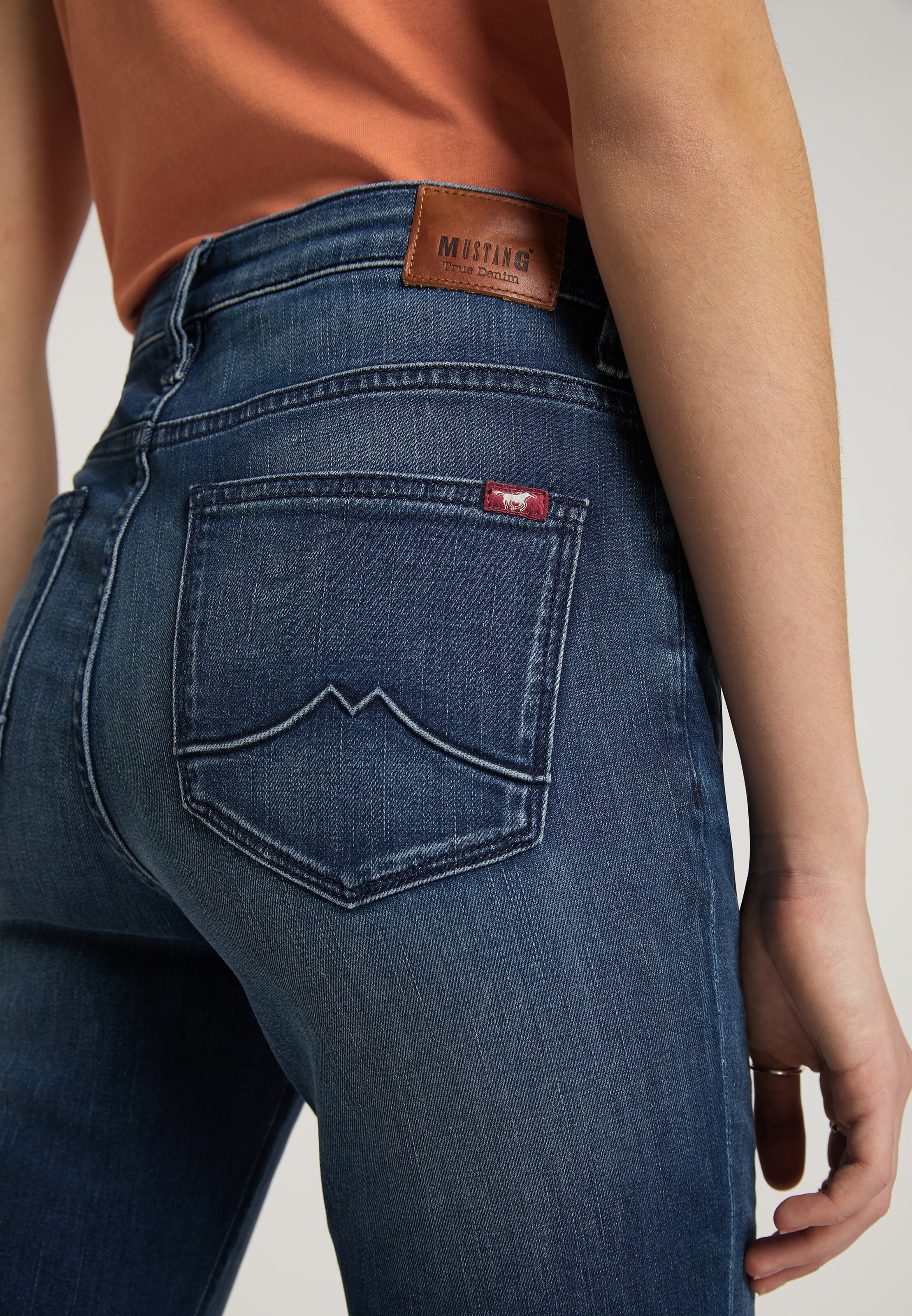 Frauen Jeans MUSTANG Jeans 'Mia' in Dunkelblau - WP62517