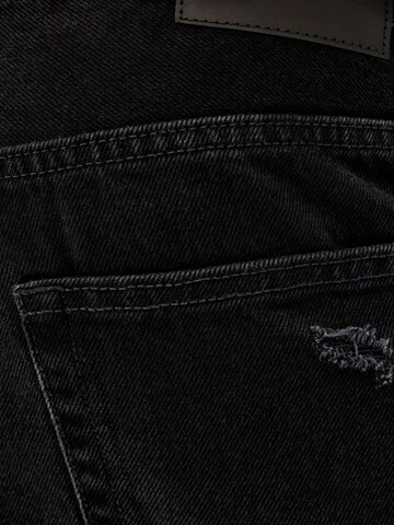 Bershka Lużny krój Jeansy w kolorze czarny