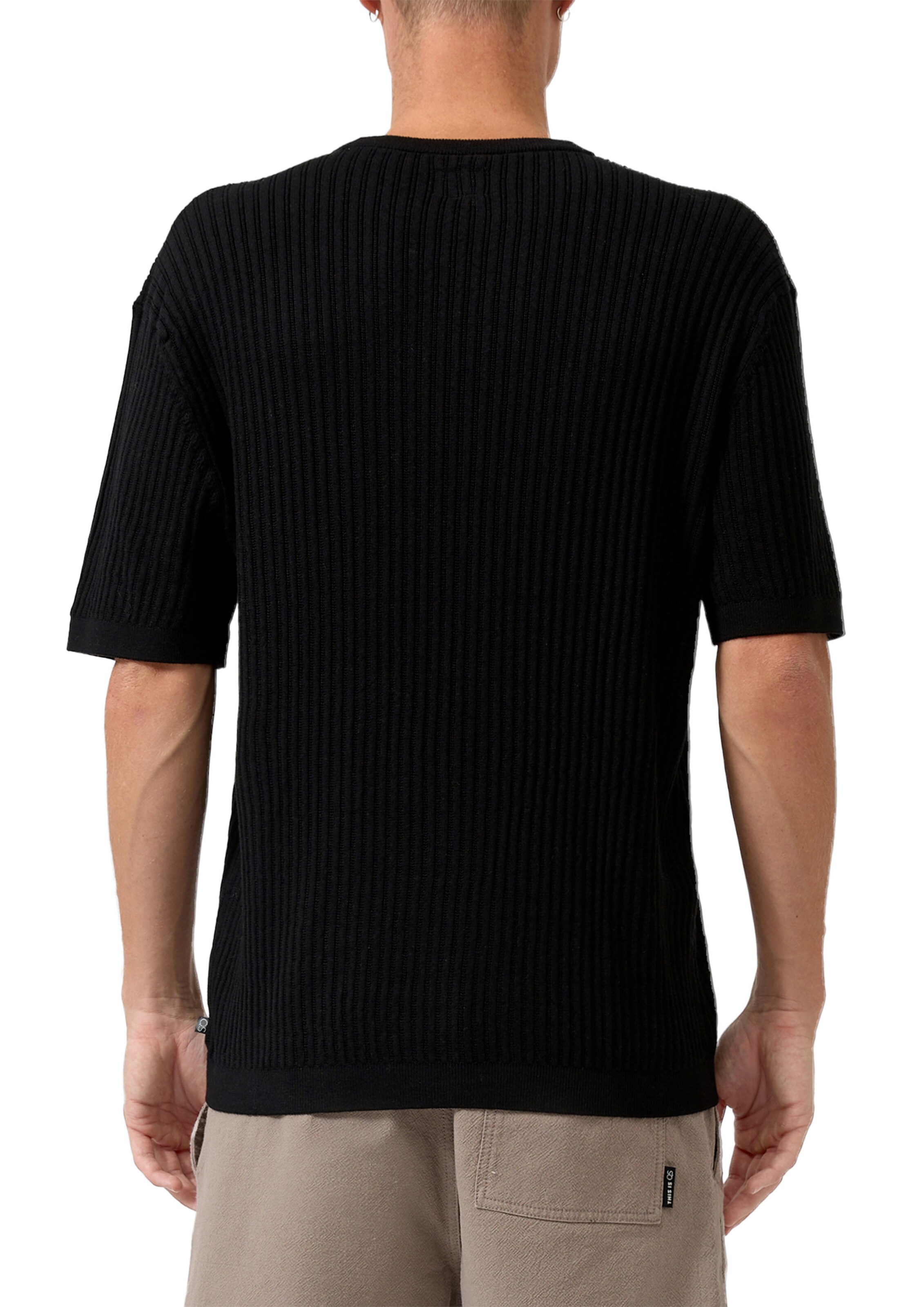 QS Sweater in Black