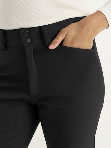 Regular Pantalon fonctionnel Cellbes of Sweden en noir