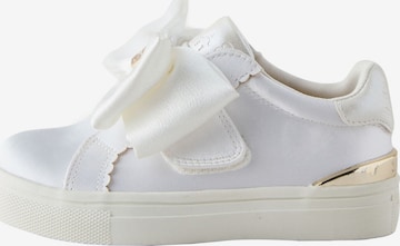 Baker by Ted Baker Tennarit värissä beige: etupuoli