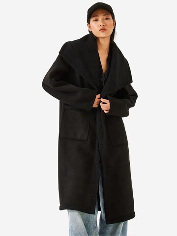 Cappotto di mezza stagione di Bianco Lucci in nero: frontale