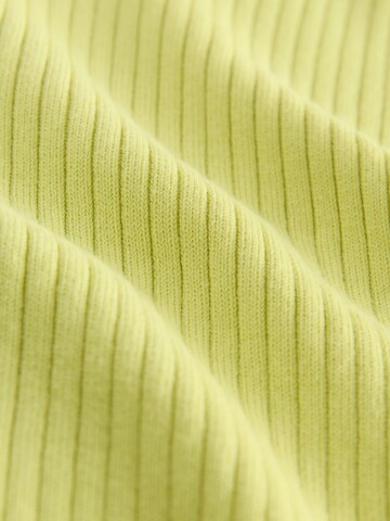 Next - Camiseta en verde