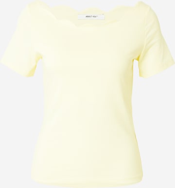 T-shirt 'Charlotta' ABOUT YOU en jaune : devant