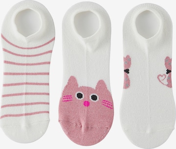 Trendyol Sukat värissä valkoinen: etupuoli