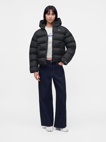 Nike Sportswear Zimná bunda 'CLSSC' - Čierna