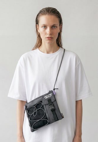 Borsa a spalla di Vertere Berlin in nero: frontale