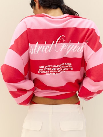 Pull&Bear Sweatshirt in Pink