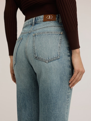 MOTIVI Flared Jeans in Blue