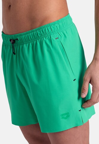 ARENA Board Shorts 'EVO' in Green