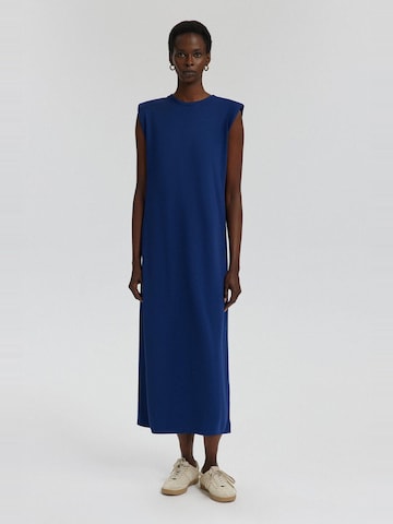 Touche Prive Jurk in Blauw: voorkant