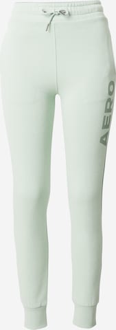 AÉROPOSTALE Tapered Broek in Groen: voorkant