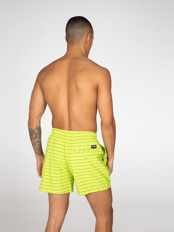 PROTEST Badeshorts 'SHARIF' in Grün