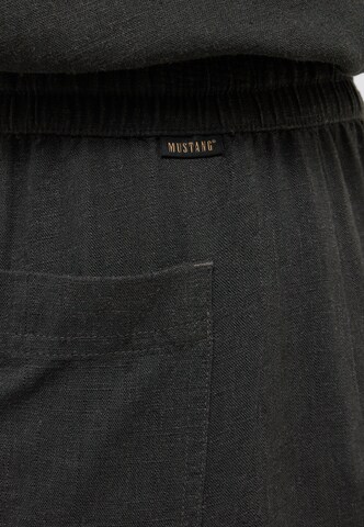 MUSTANG Loose fit Pants 'Lacey ' in Black