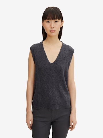 TOM TAILOR Sweater in Black: front