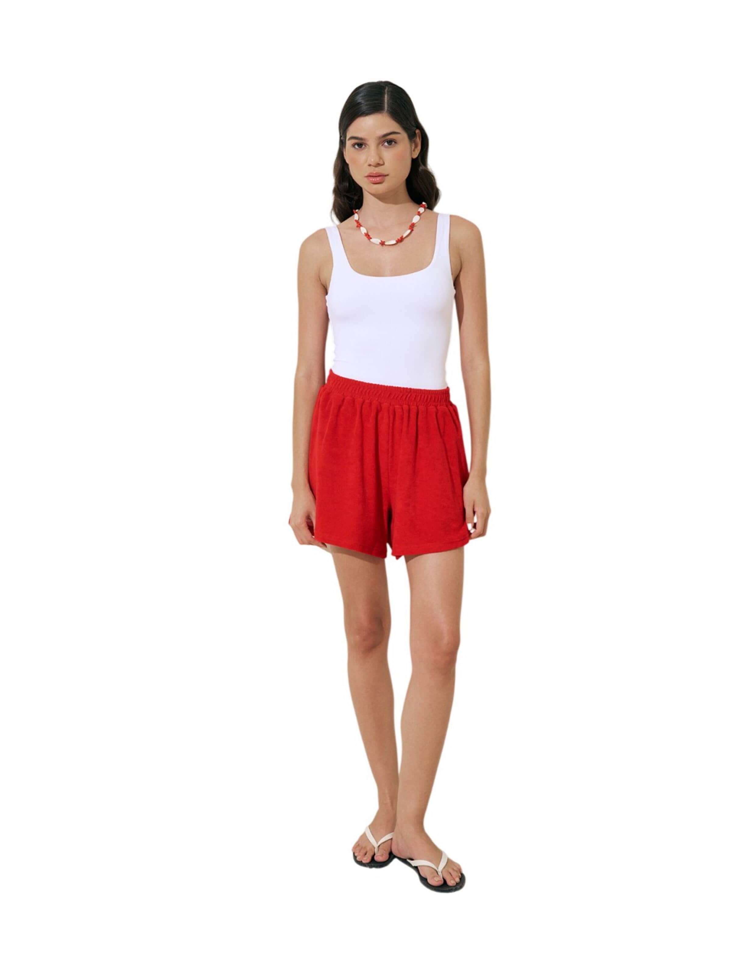 MANUKA Board shorts in Red