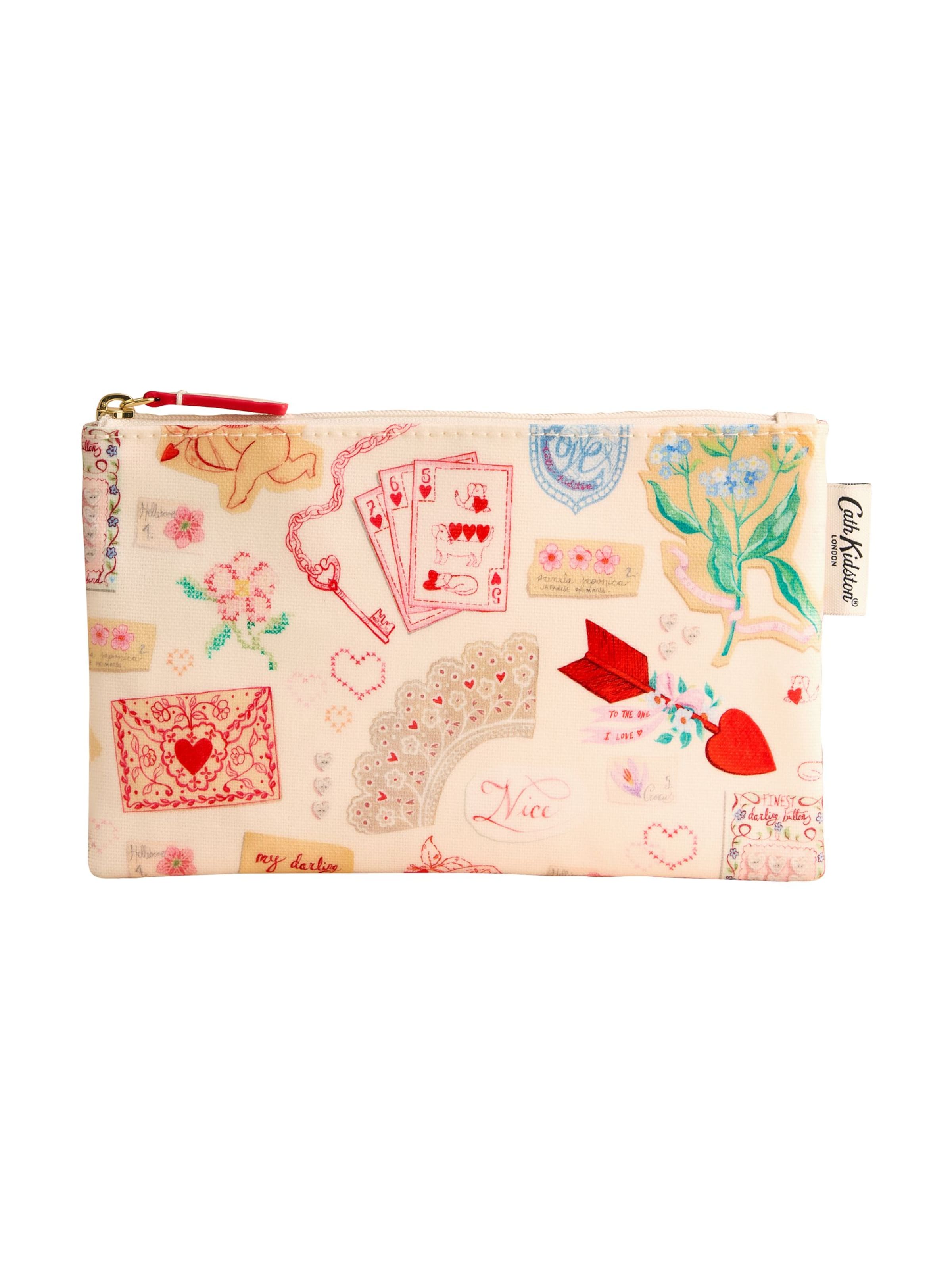 Cath Kidston Wallet in Beige: front