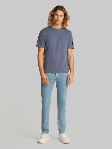 Calvin Klein Jeans Футболка в Серый