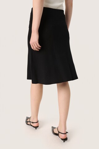 SOAKED IN LUXURY Rok 'Indianna' in Zwart