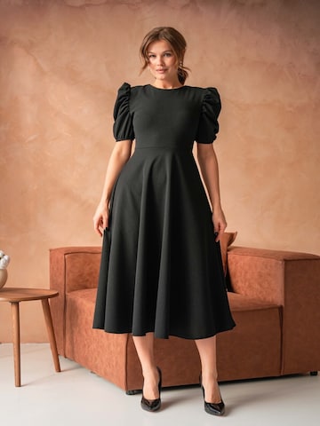 WOMAN VISION Šaty – černá