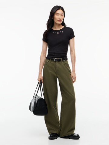 Tommy Jeans - Camiseta en negro