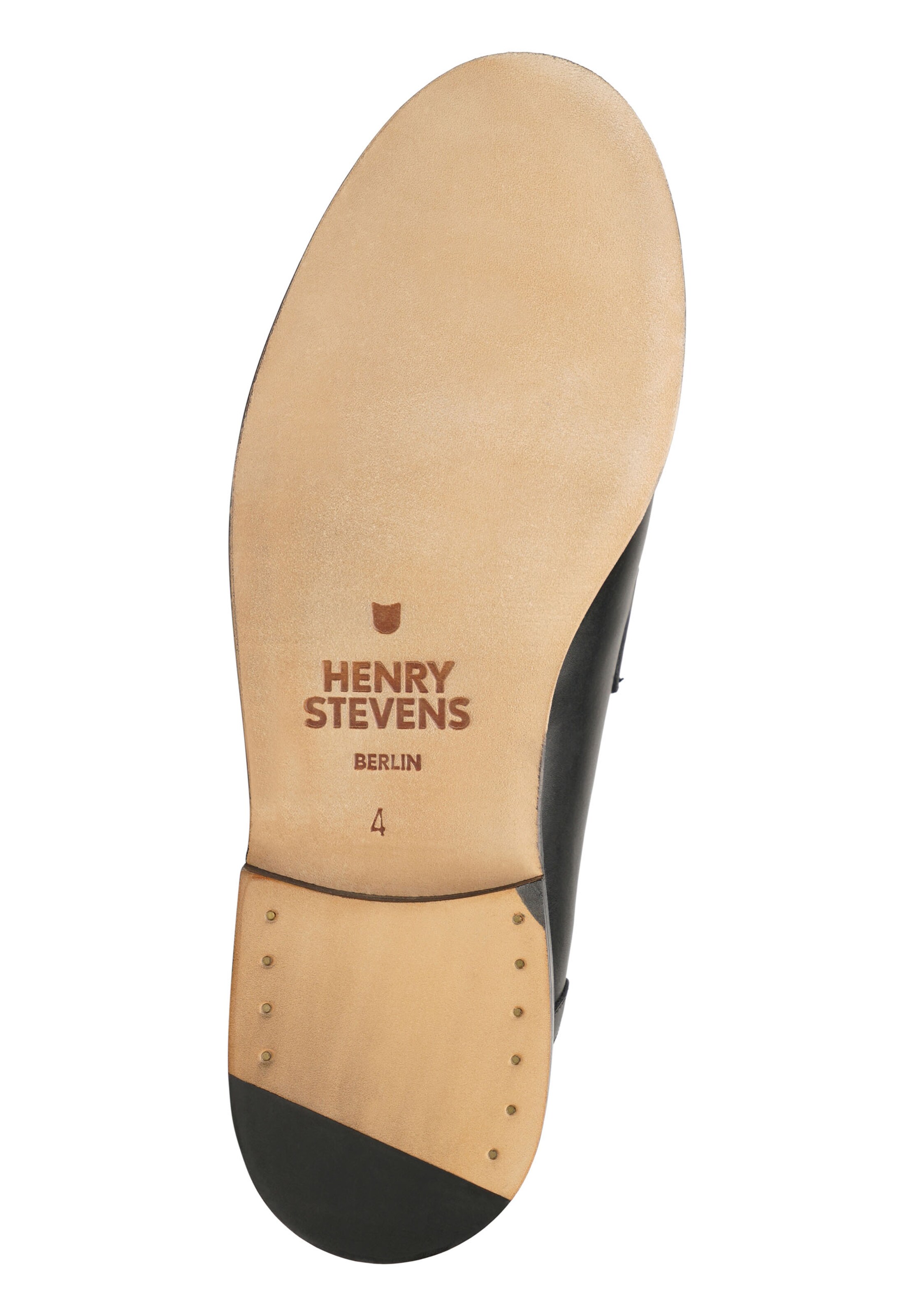 Henry Stevens Classic Flats 'Amelia FL' in Black