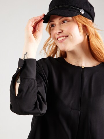 Tommy Hilfiger Curve Blouse 'Fluid' in Black