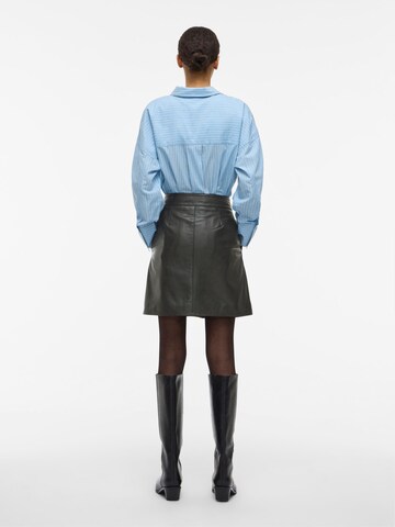 ROUGE EDIT Rock in Grau