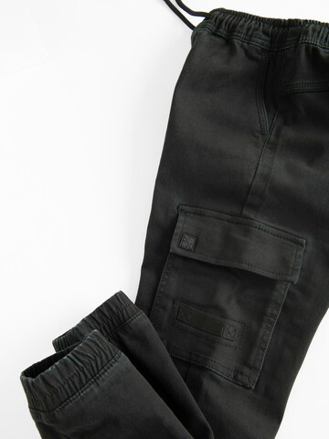 Cool Club Tapered Byxa i svart