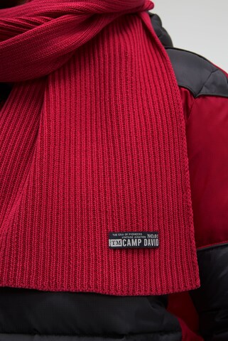 CAMP DAVID Scarf in Red