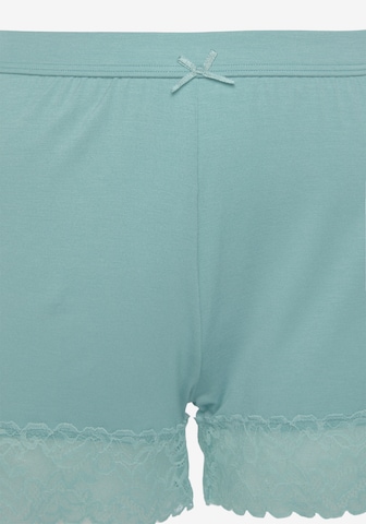 LASCANA Short Pajama Set 'Summer Lace' in Green